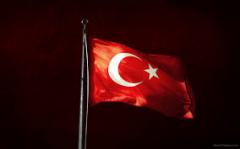 Gönder Modeli Türk Bayrağı Toptan